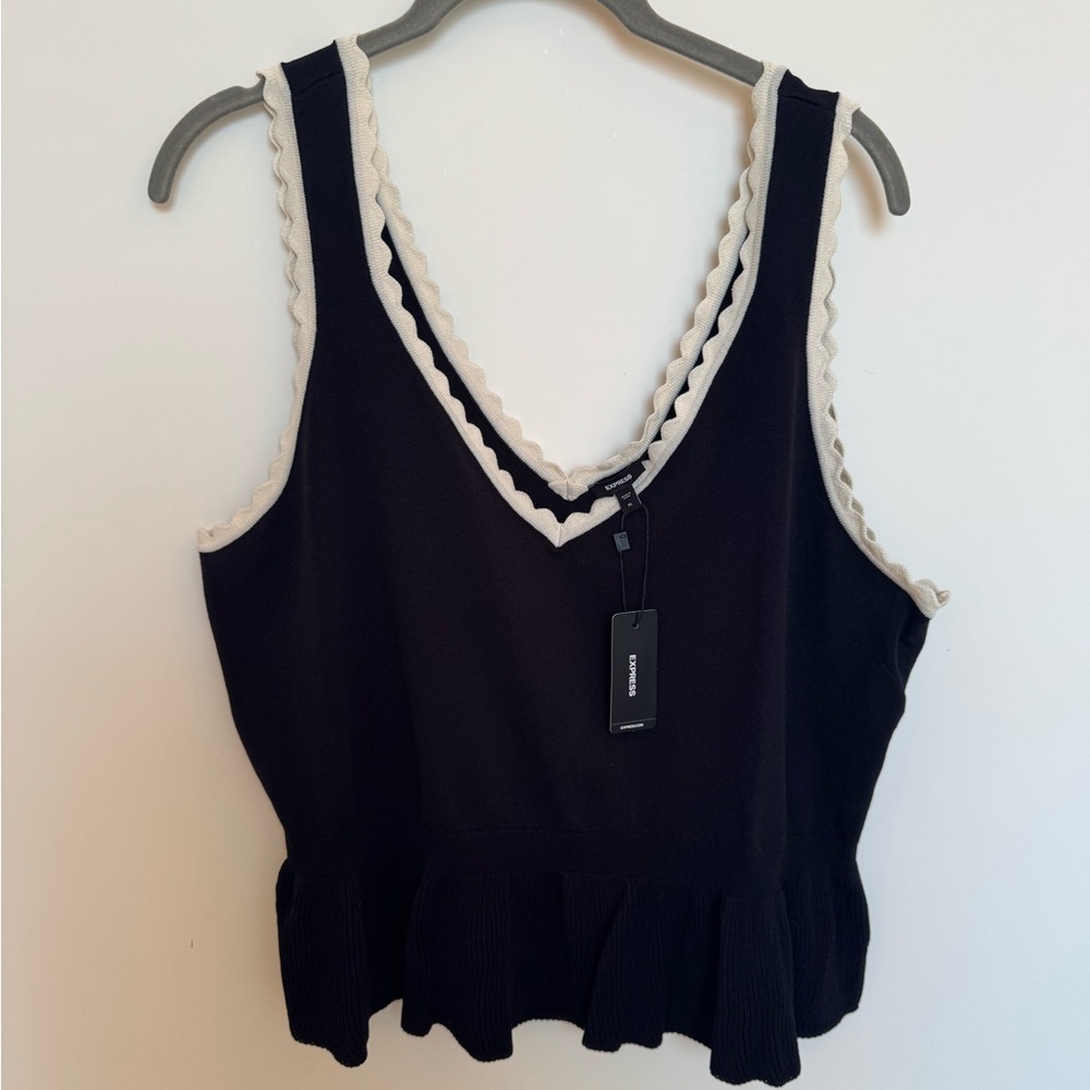 Brand New Black and White Sleeveless Top